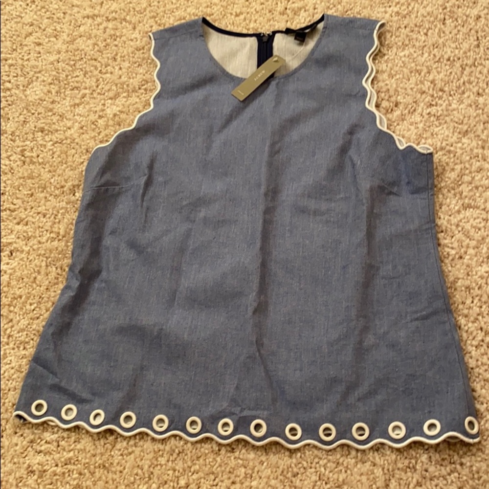 Sleeveless scalloped edge jean colored top